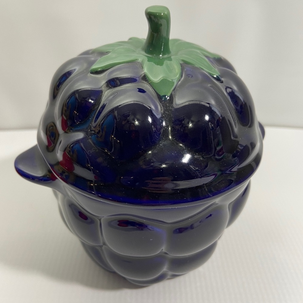 Le Crueset Blackberry Cocotte Stoneware Casserole